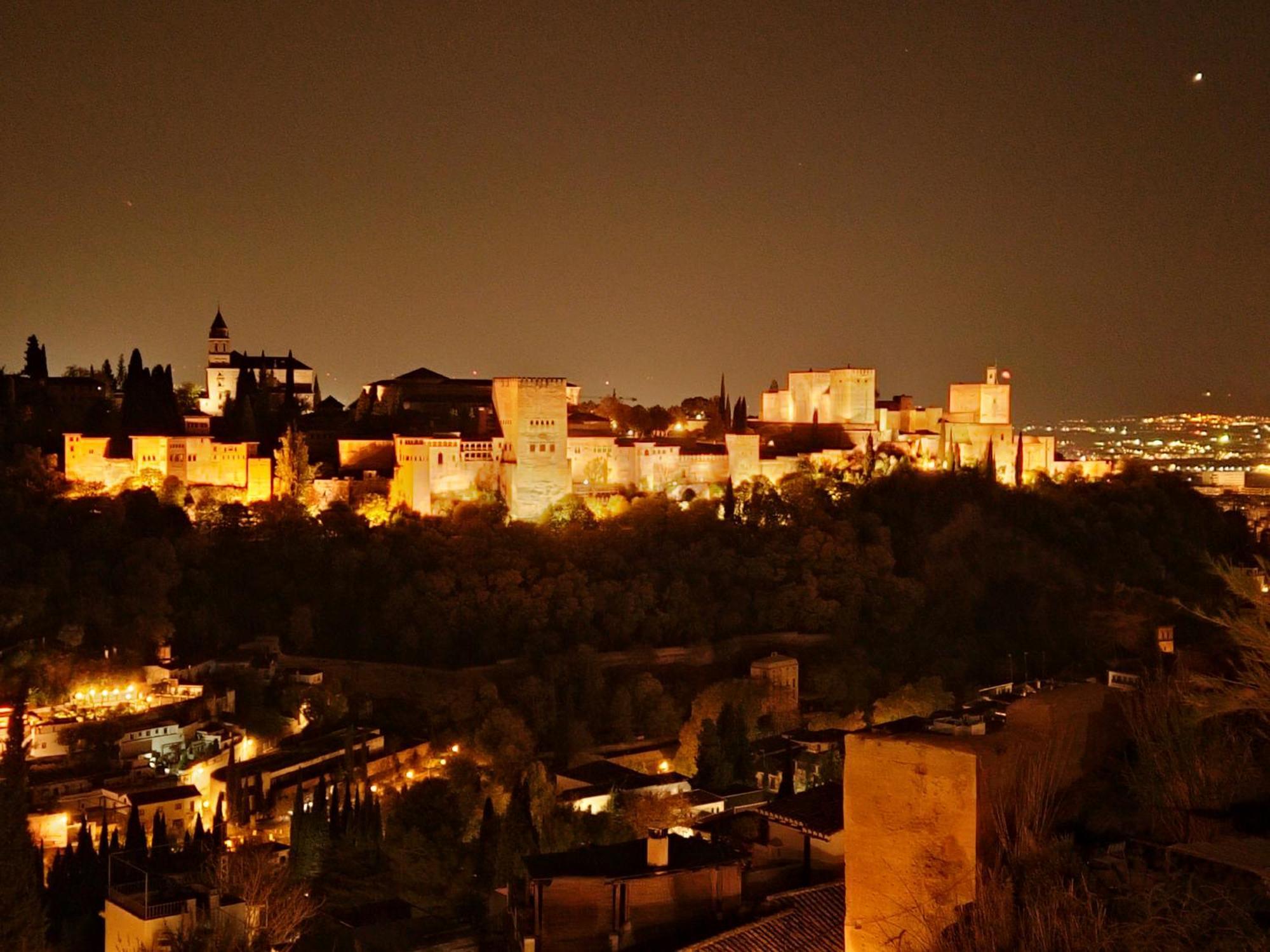 Luxury Cave 100M Super Terraza Vistas Alhambra Wifi Villa Granada Buitenkant foto